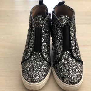 Paola Wedge Sparkle Booties -Size 4